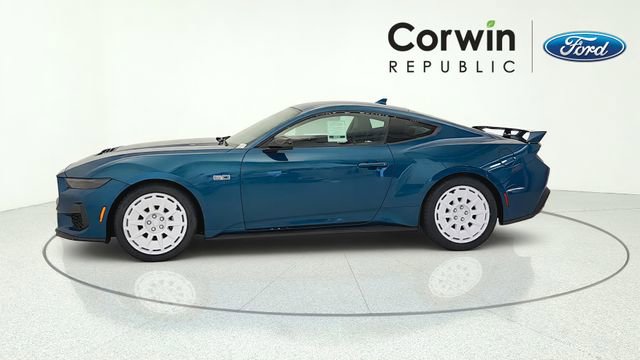 New 2026 Ford Mustang GT Premium w/ GT Performance Package RWD image 4