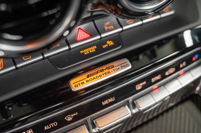 Used 2020 Mercedes-Benz AMG GT R image 31