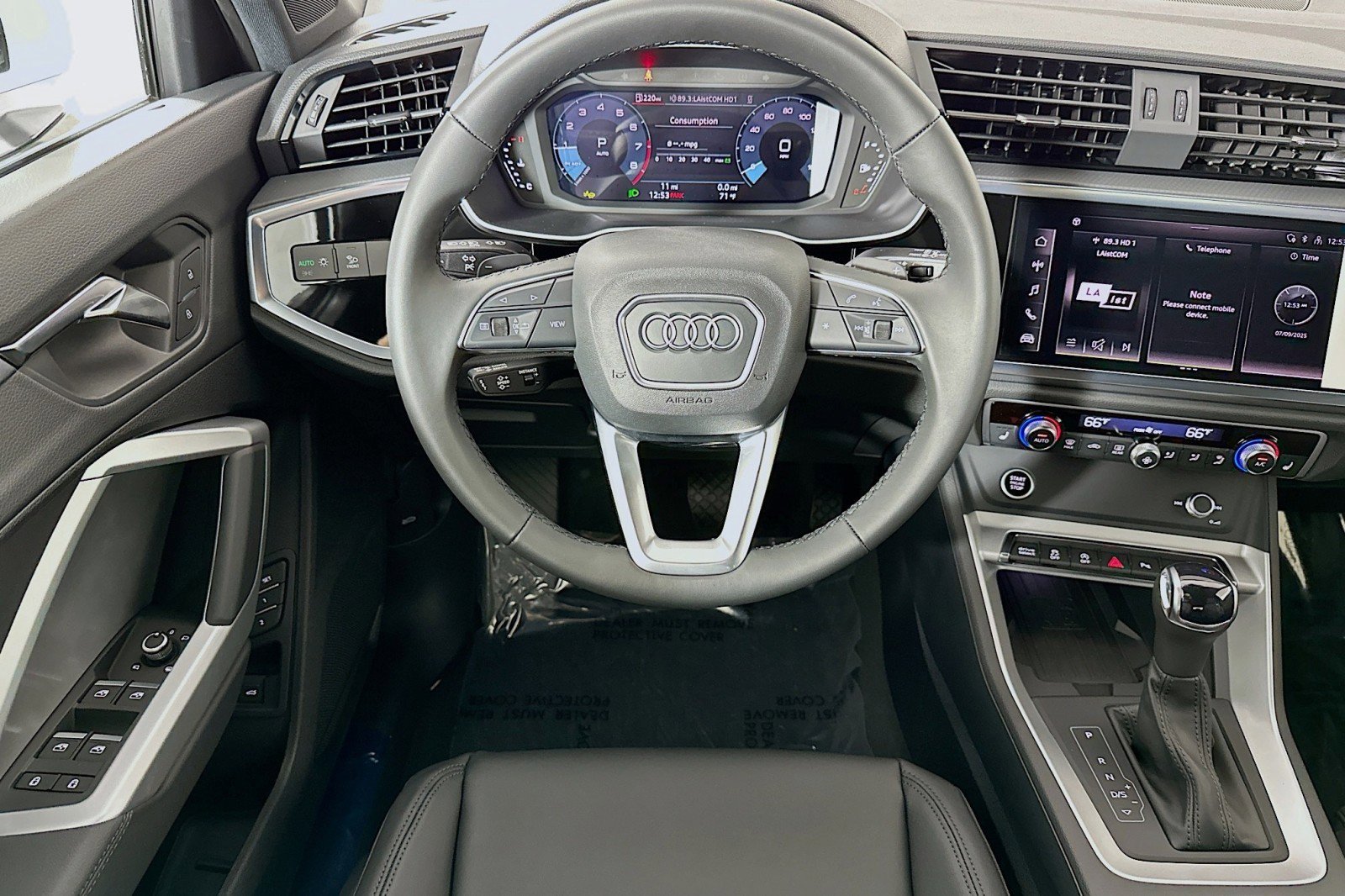 New 2025 Audi Q3 2.0T Premium image 5