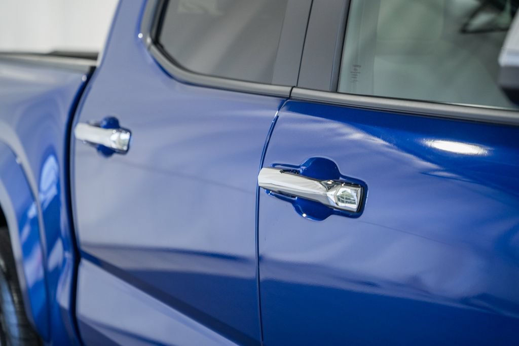 Certified 2025 Toyota Tacoma Limited AWD/4WD image 14