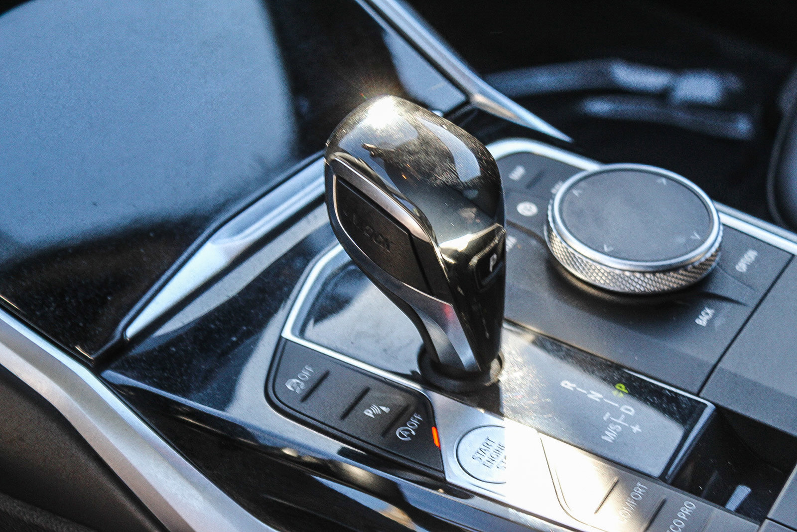 Used 2019 BMW 330i Sedan w/ Premium Package image 19