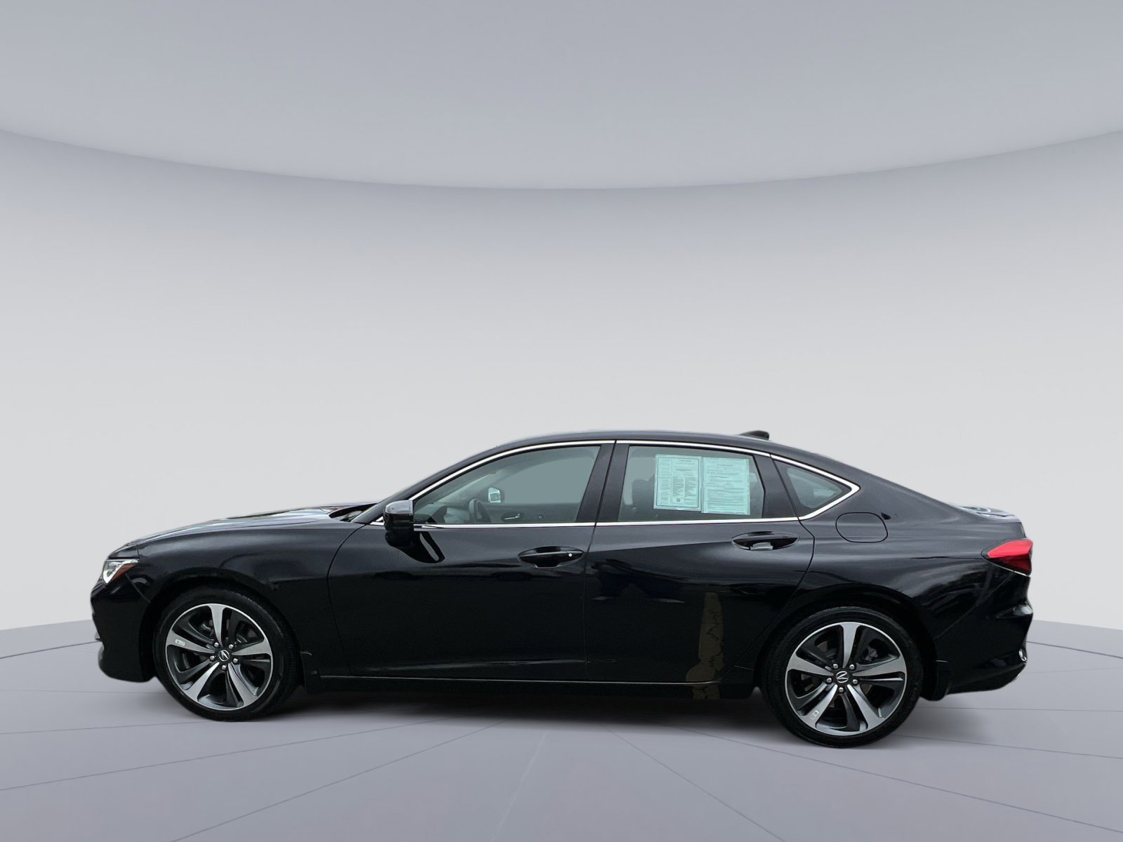 Certified 2025 Acura TLX w/ Technology Package image 2