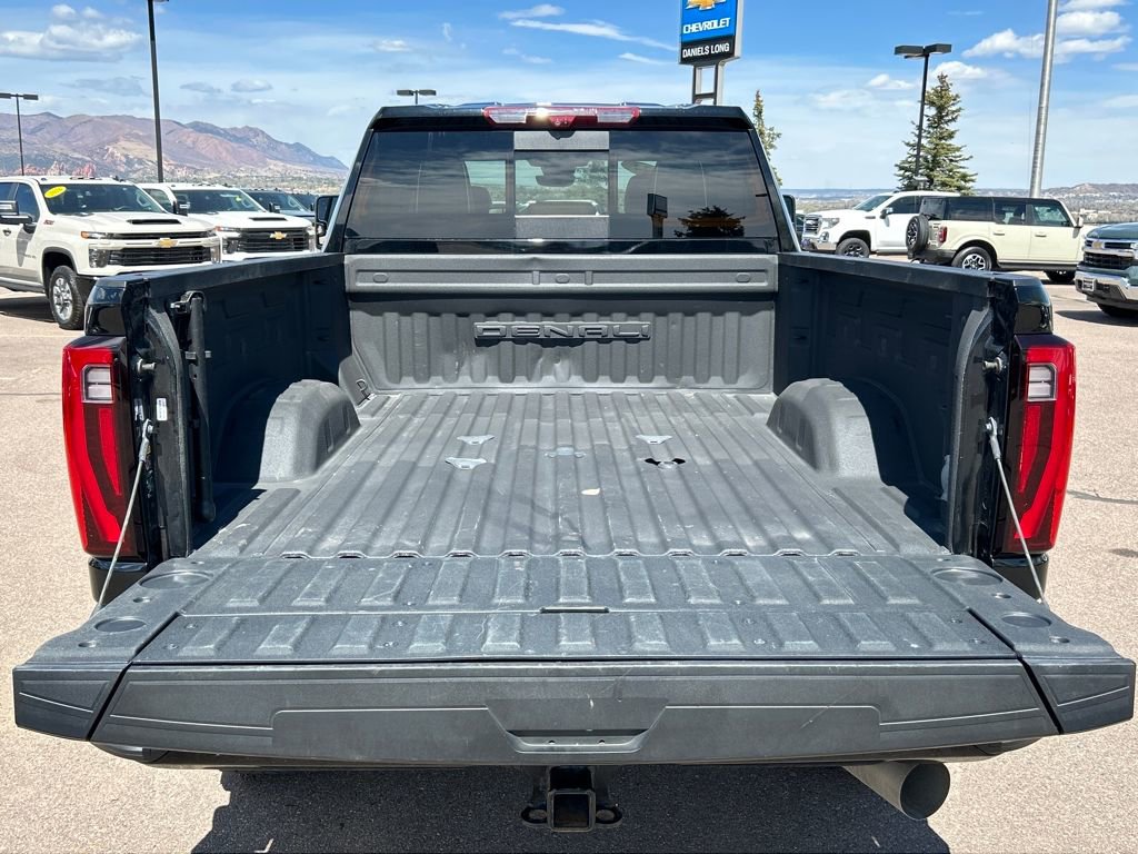 Used 2024 GMC Sierra 3500 Denali Ultimate image 5