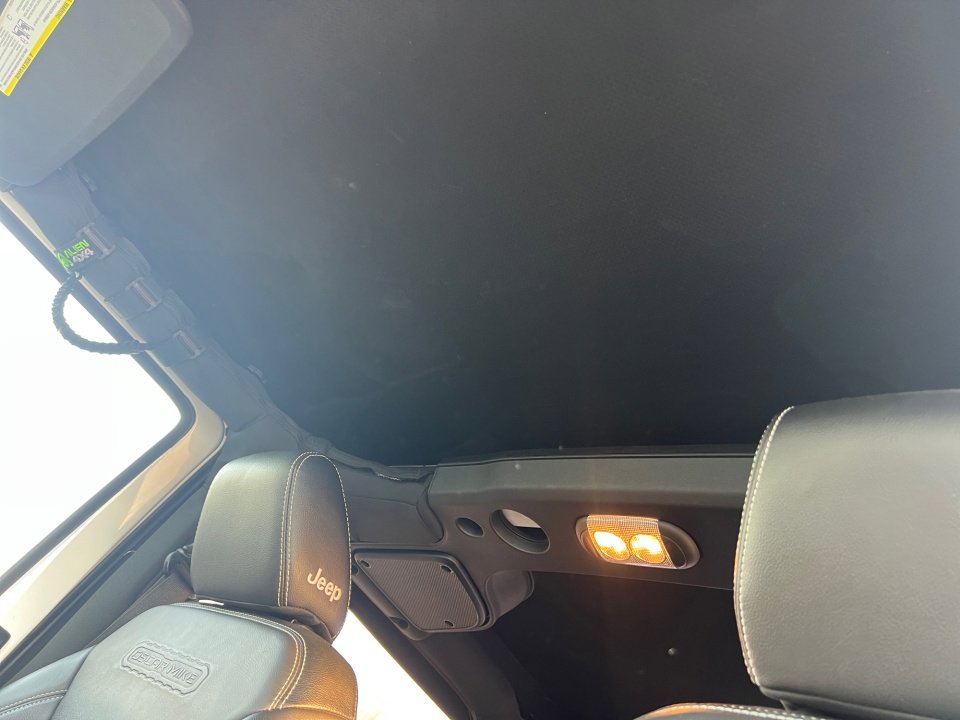 Used 2018 Jeep Wrangler Sport image 25