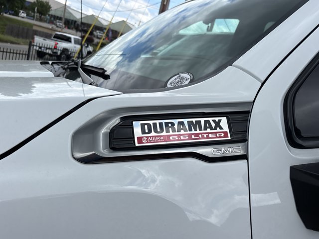 Used 2023 GMC Sierra 2500 AT4 w/ AT4 Premium Plus Package AWD/4WD image 12