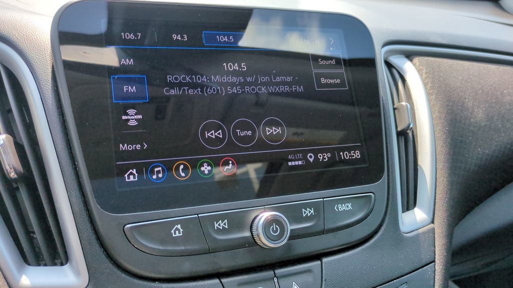 Used 2024 Chevrolet Malibu LT image 15