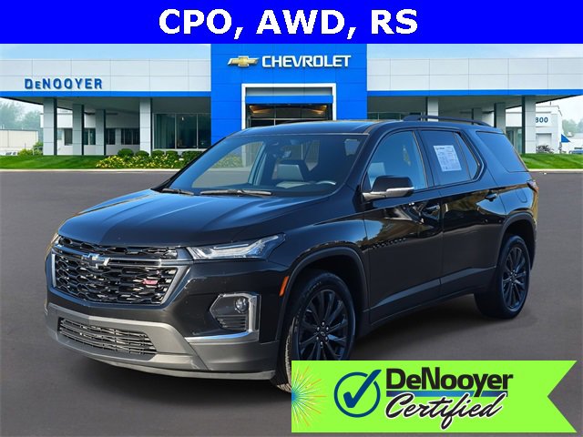 Used 2023 Chevrolet Traverse RS w/ LPO, Floor Liner Package