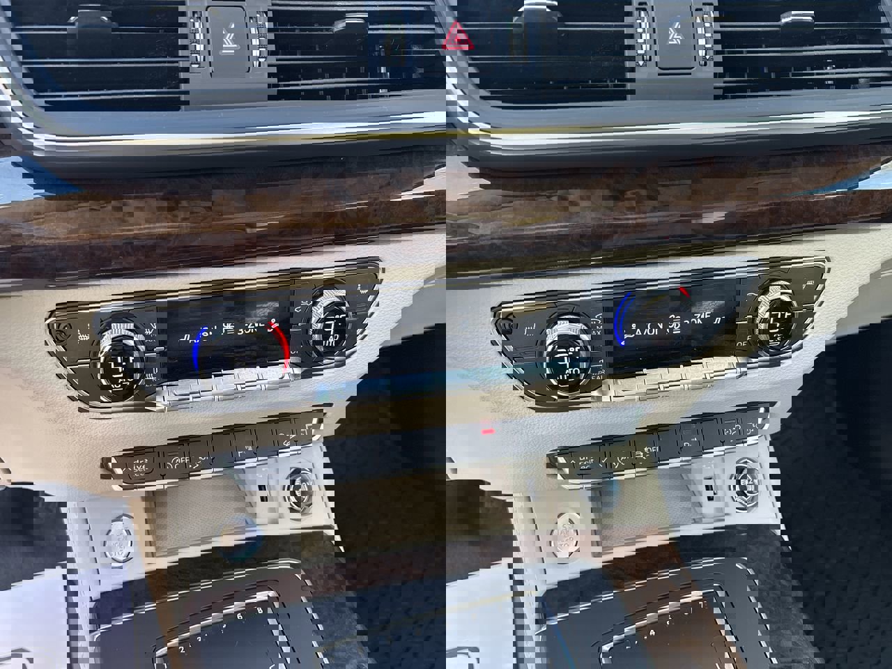 Used 2018 Audi Q5 Prestige w/ Prestige Package image 31