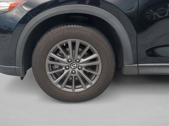 Used 2020 MAZDA CX-5 Touring FWD image 17