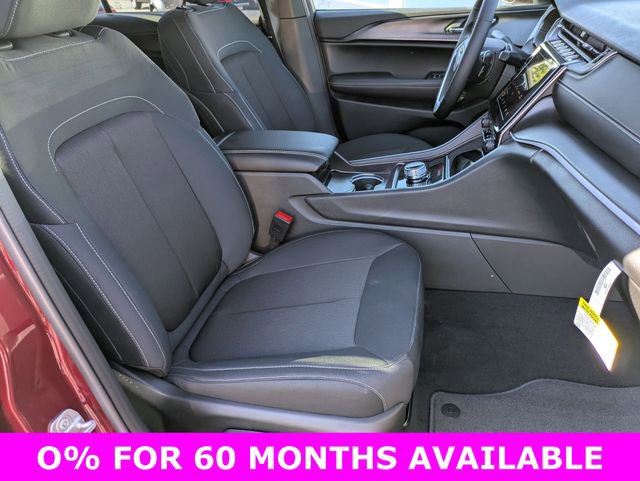 New 2025 Jeep Grand Cherokee L Laredo w/ Luxury Tech Group I image 28