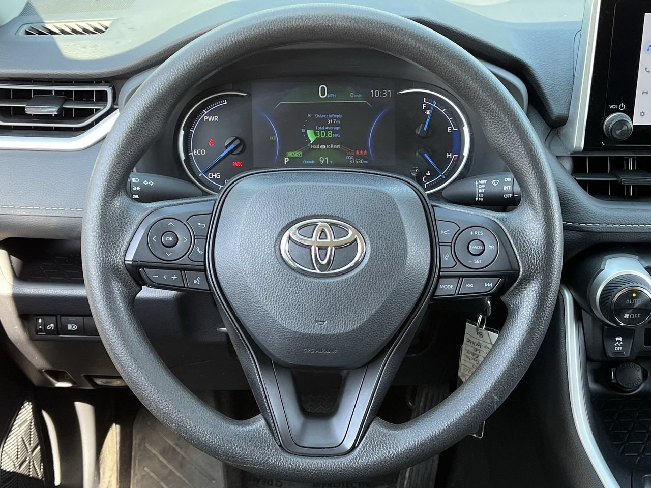 Used 2025 Toyota RAV4 LE AWD/4WD image 11