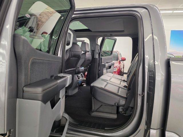 Used 2024 Ford F150 Lariat w/ Bed Utility Package AWD/4WD image 9