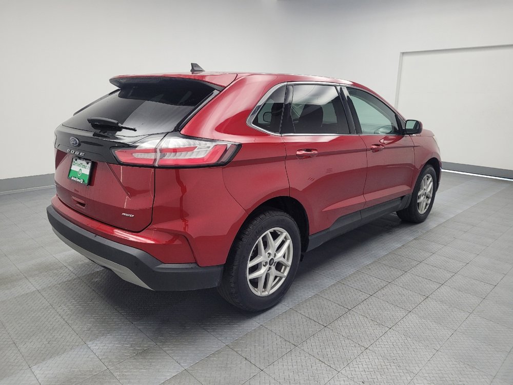 Used 2023 Ford Edge SEL image 9