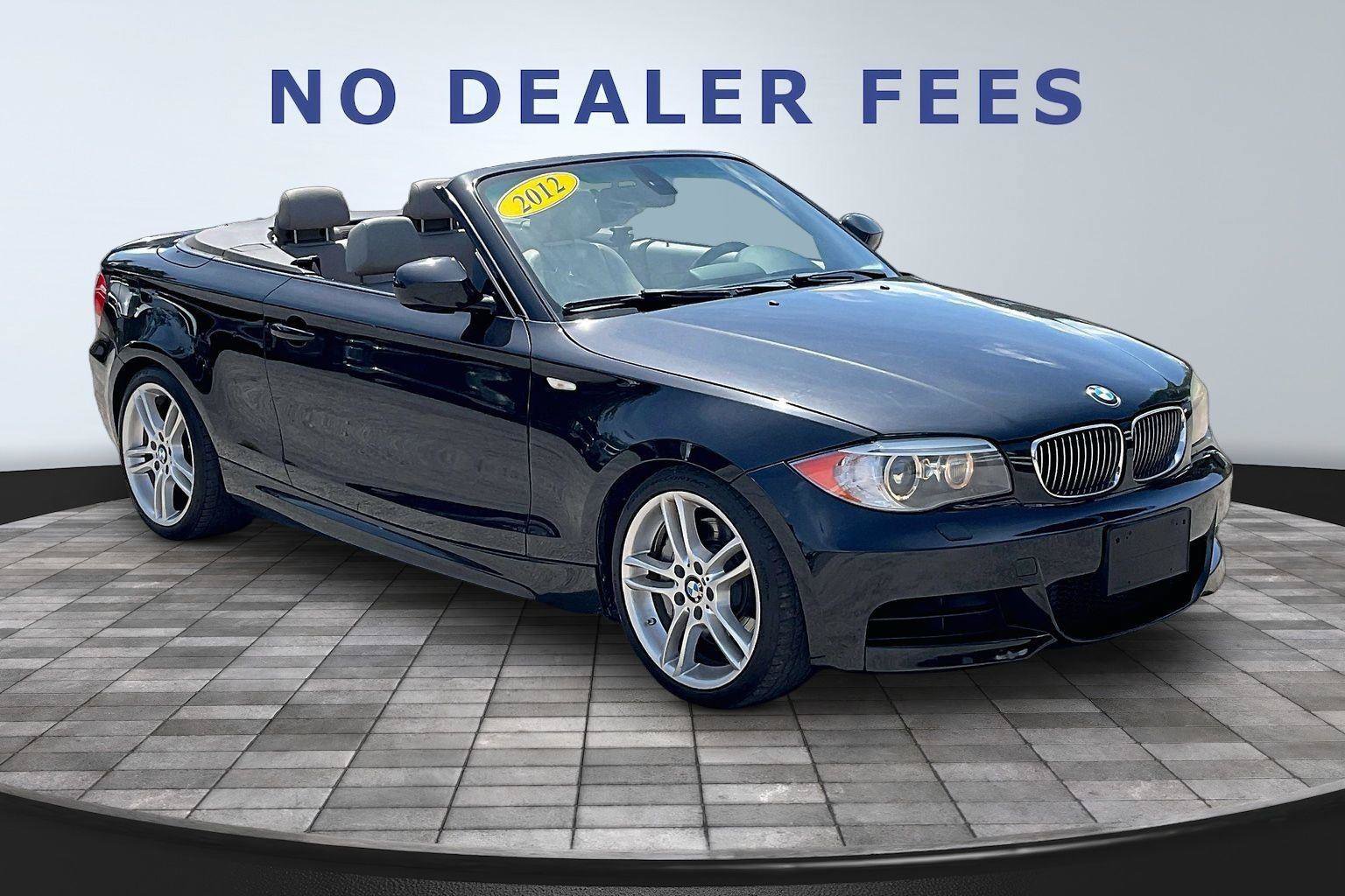 Used 2012 BMW 135i Convertible RWD image 3