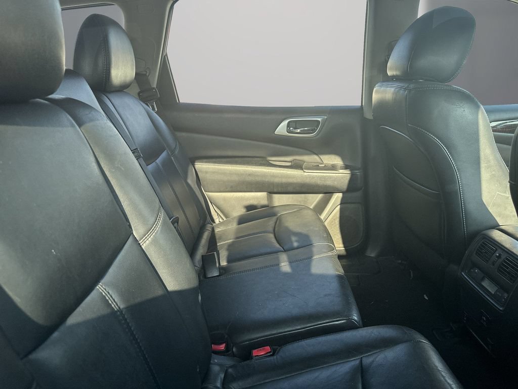 Used 2014 Nissan Pathfinder SL w/ SL Premium Package FWD image 10