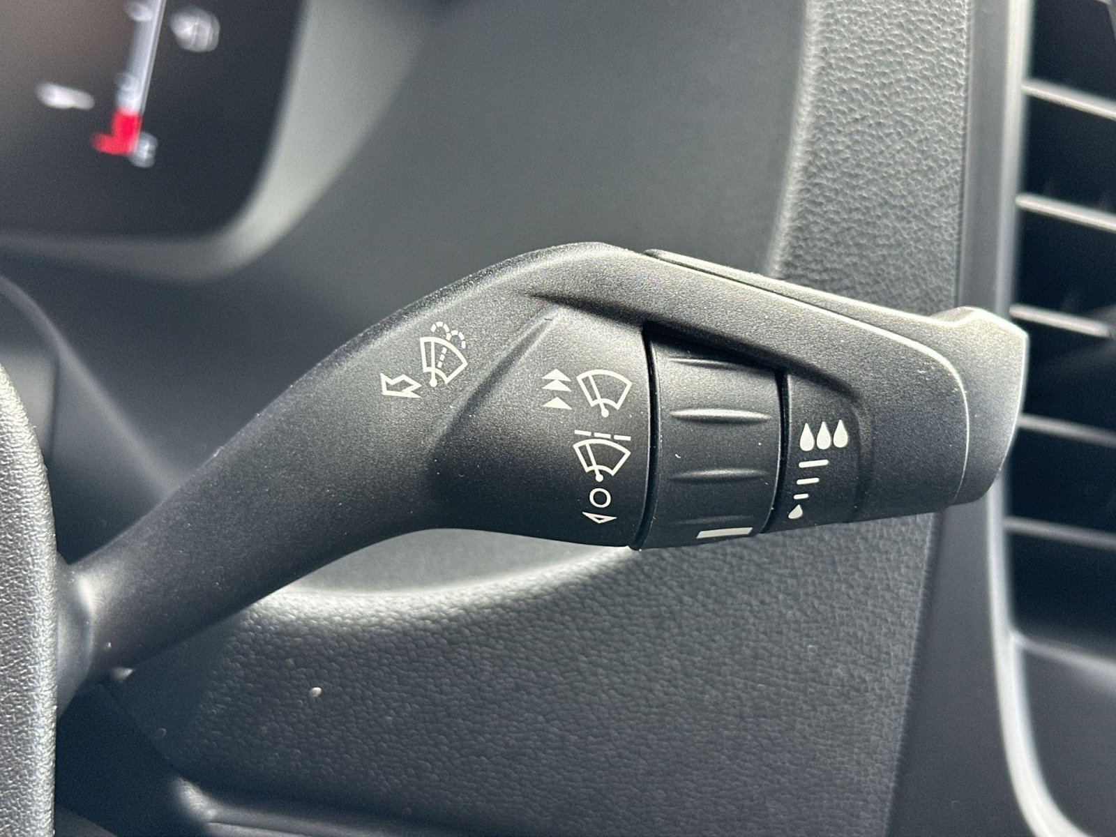 New 2026 Ford Transit 350 148 High Roof w/ Load Area Protection Package RWD image 28