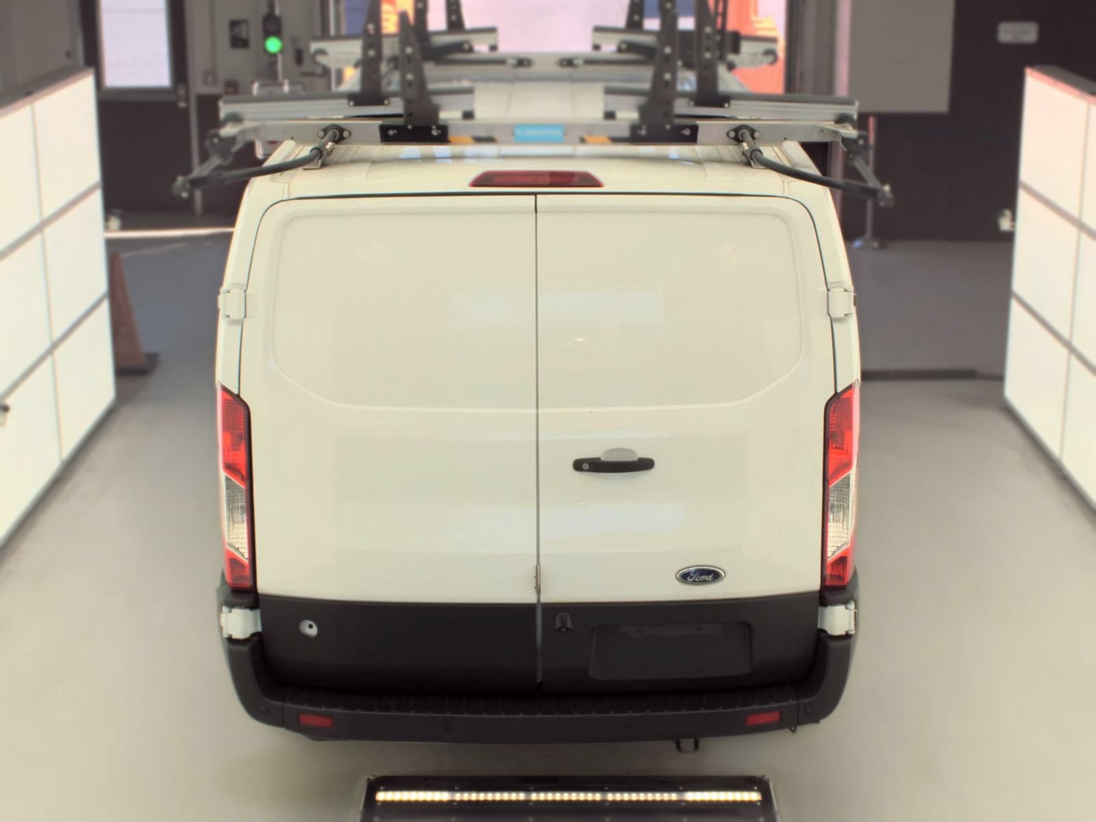 Used 2023 Ford Transit 150 Low Roof w/ Fleet Fuel Economy Package RWD image 8