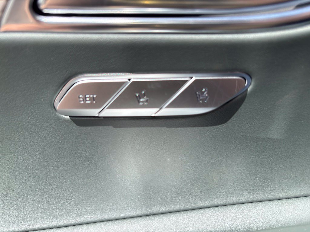 New 2027 Genesis GV80 3.5T Prestige AWD/4WD image 15