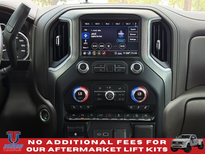 Used 2020 GMC Sierra 1500 Denali w/ Denali Ultimate Package AWD/4WD image 37