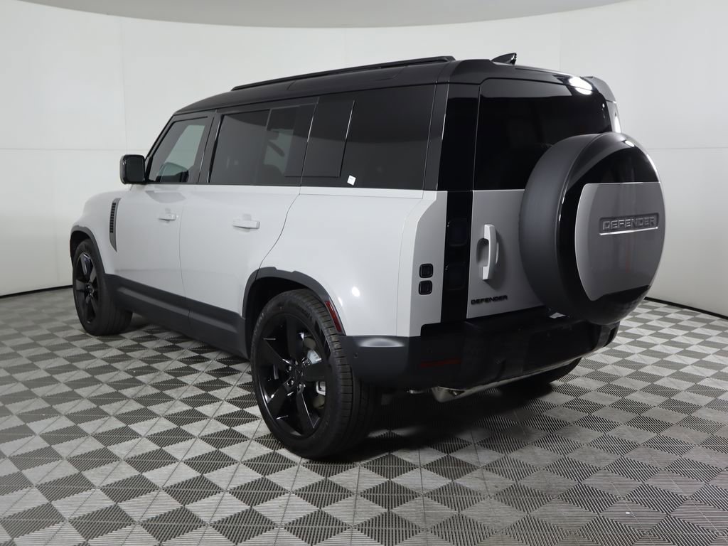 New 2026 Land Rover Defender 110 S image 7