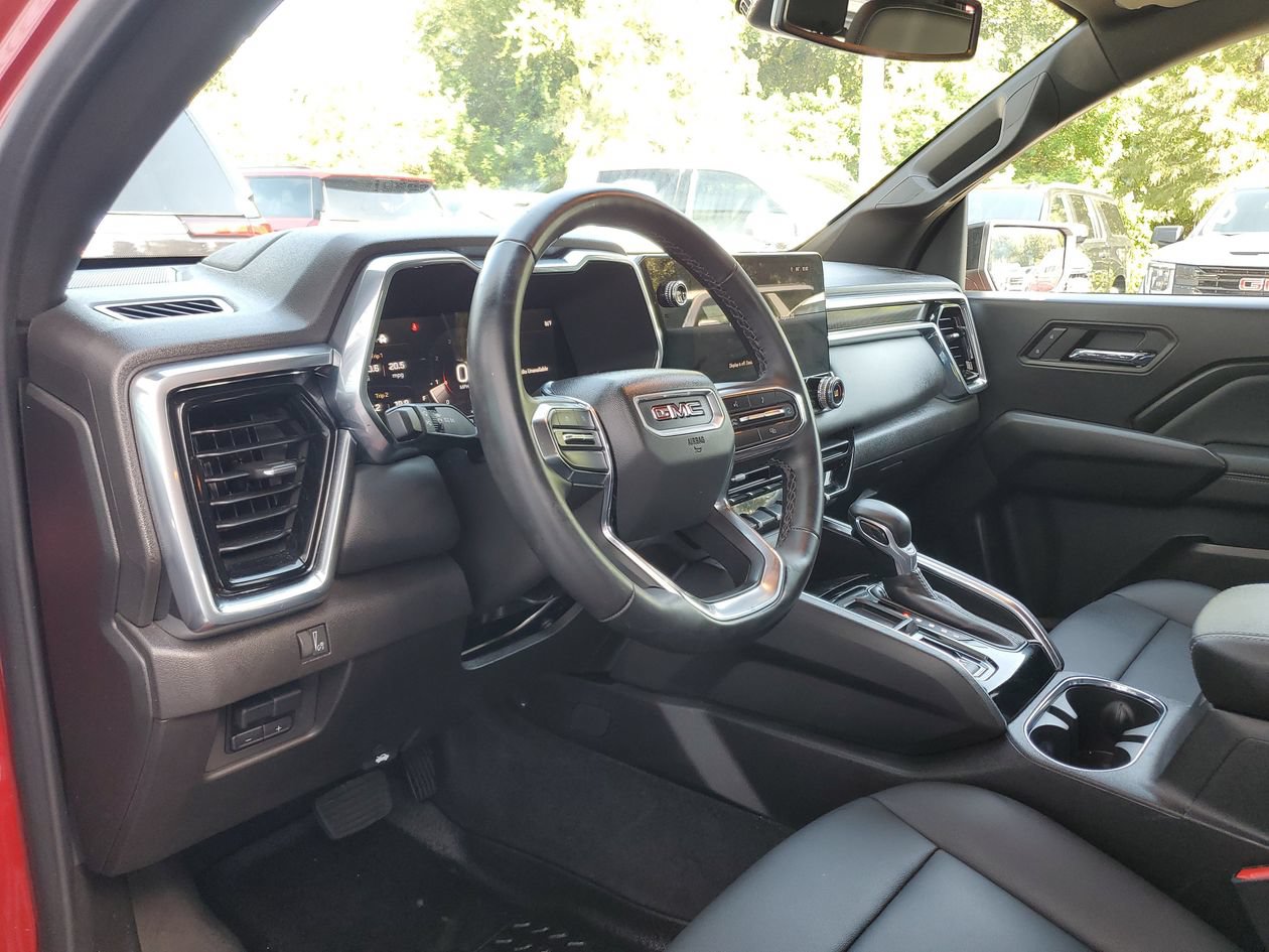Used 2025 GMC Canyon Elevation w/ Convenience Package RWD image 19