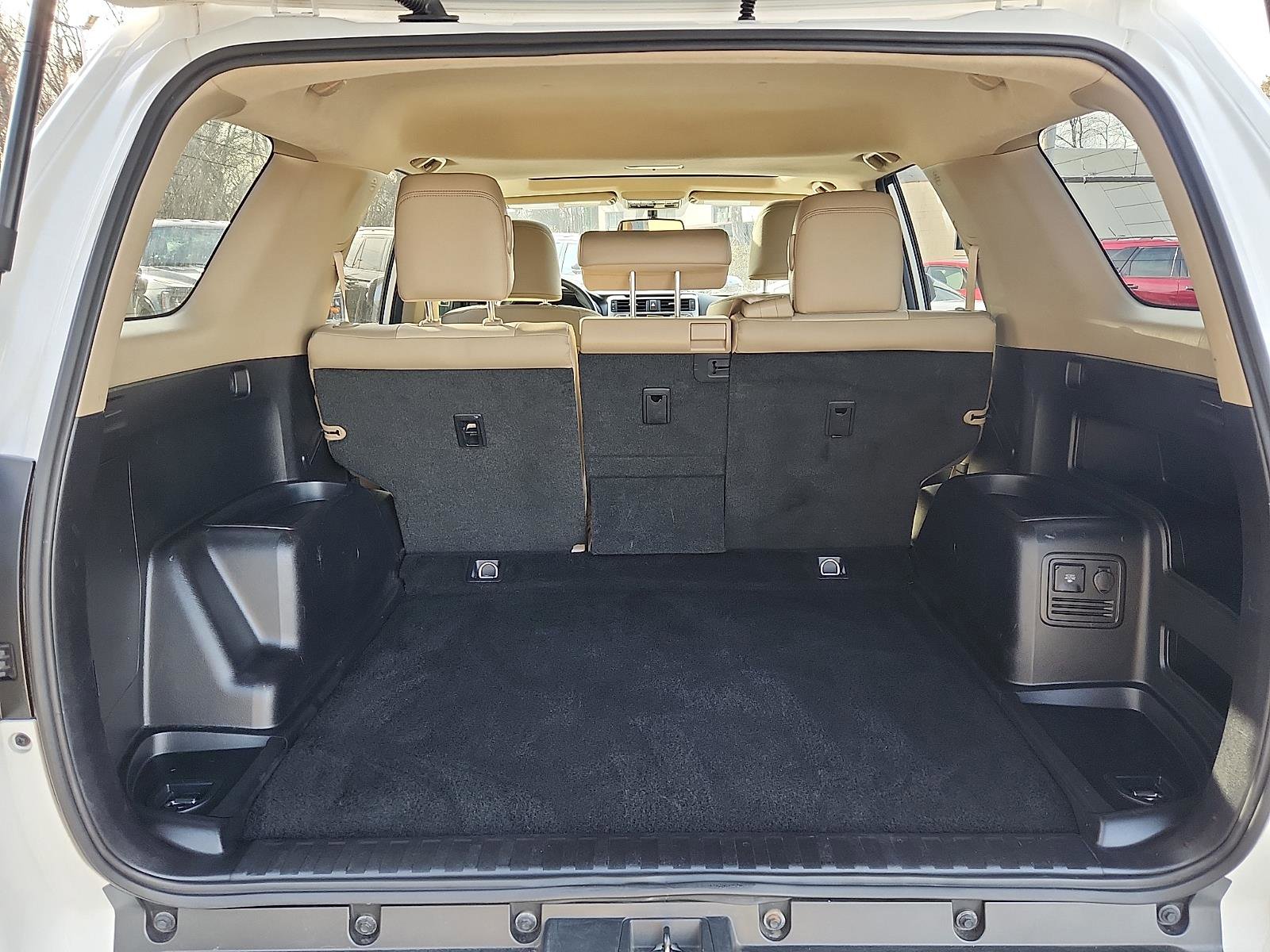 Used 2018 Toyota 4Runner SR5 Premium image 29