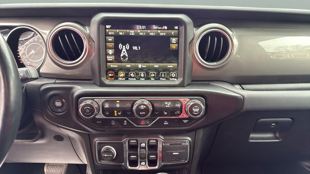 Used 2021 Jeep Wrangler Unlimited Sahara w/ Uconnect 4C Nav & Sound Group image 23