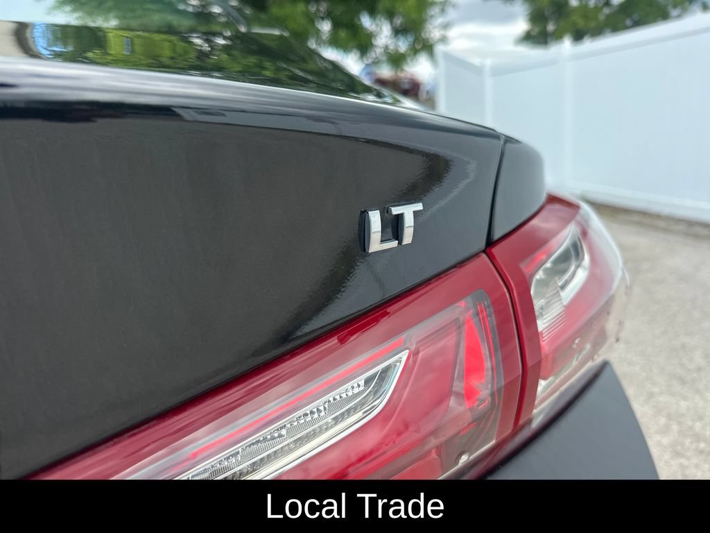 Used 2021 Chevrolet Malibu LT FWD image 6