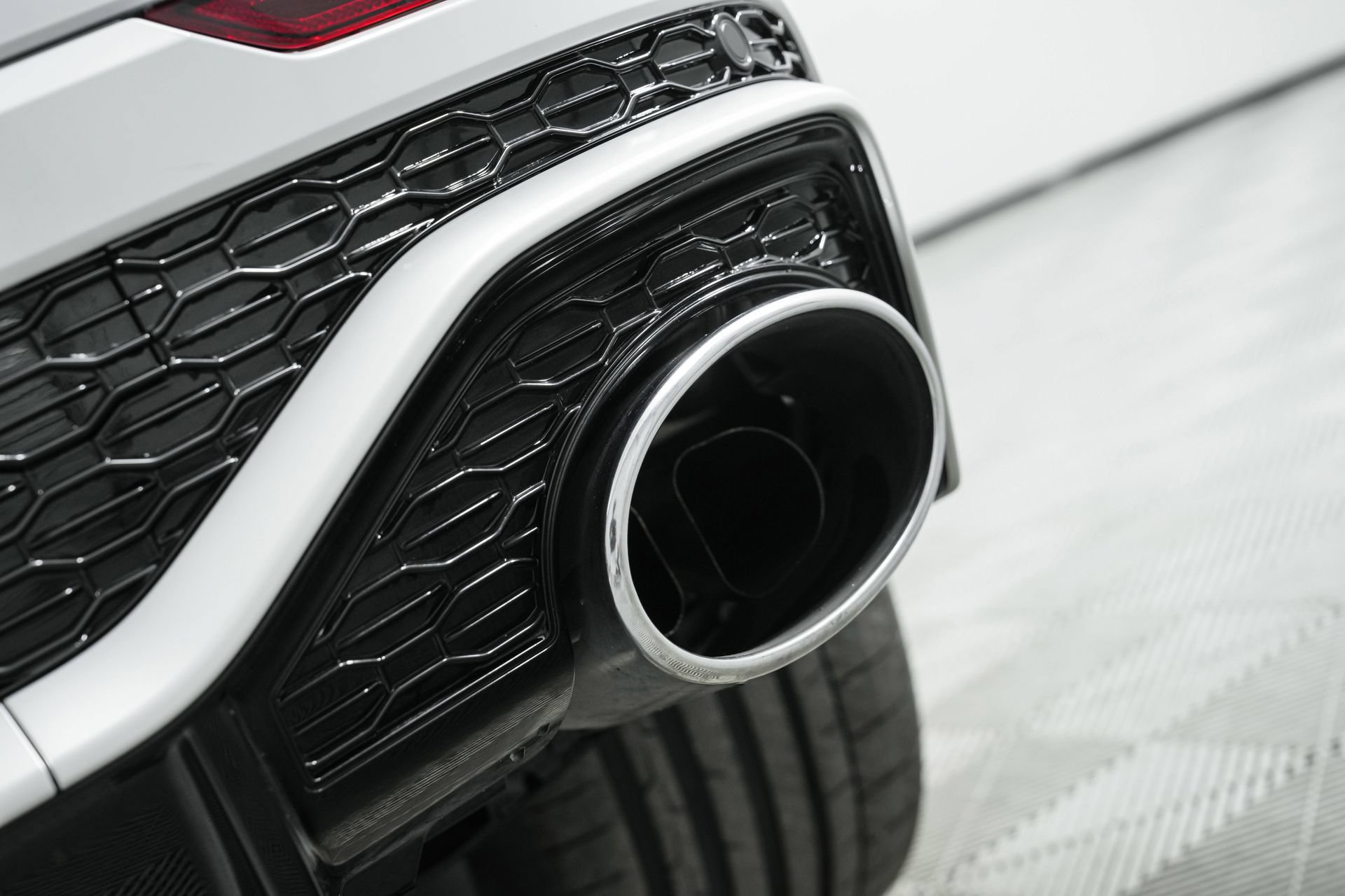 Used 2024 Audi RS Q8 AWD/4WD image 56