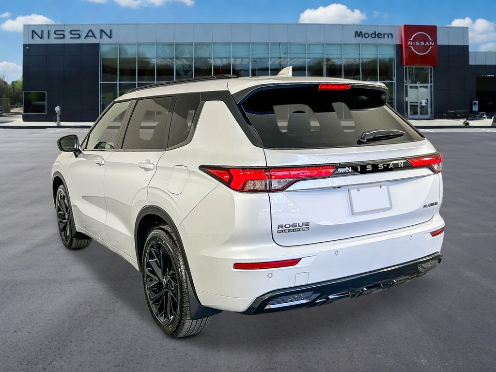 New 2026 Nissan Rogue Platinum AWD/4WD image 2