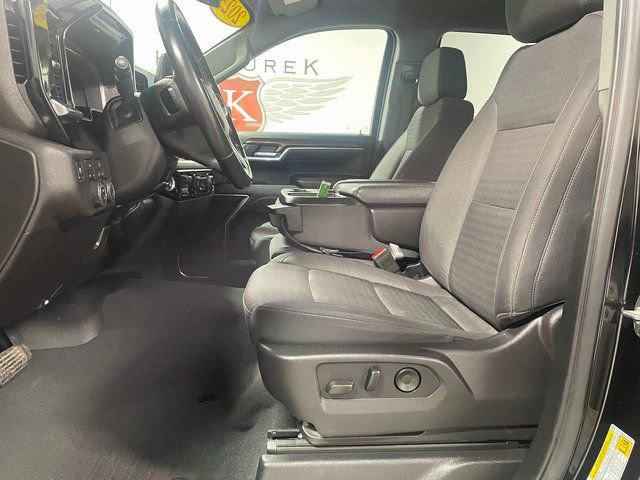 Used 2025 Chevrolet Silverado 1500 LT w/ Work Truck Package AWD/4WD image 11