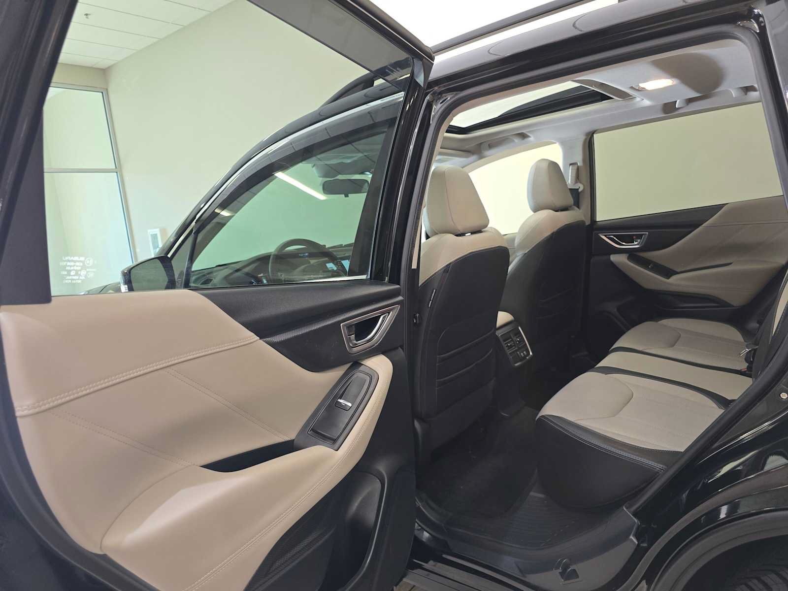 Used 2019 Subaru Forester Limited AWD/4WD image 26