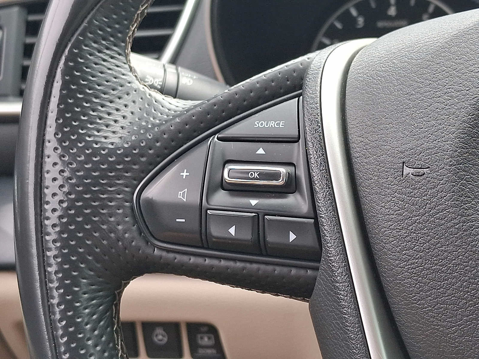 Used 2021 Nissan Maxima Platinum w/ Sport Mat Group FWD image 22