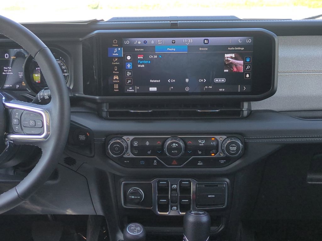 Used 2025 Jeep Wrangler Sahara 4xe image 20