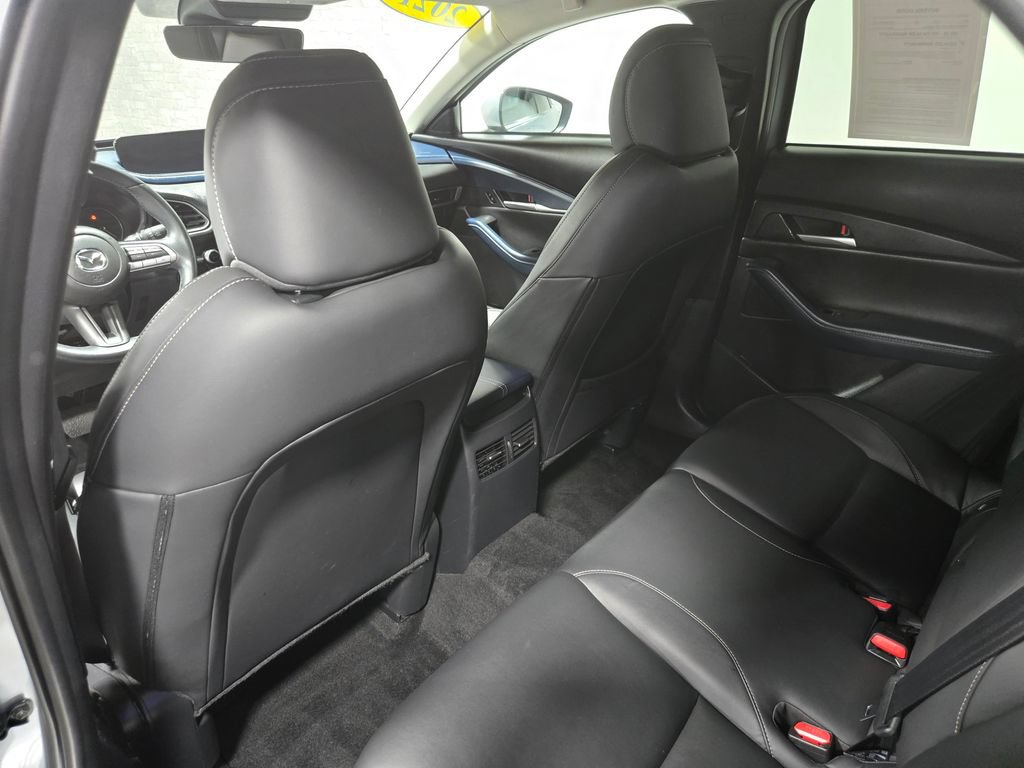 Used 2021 MAZDA CX-30 AWD 2.5 S w/ Select Package image 34