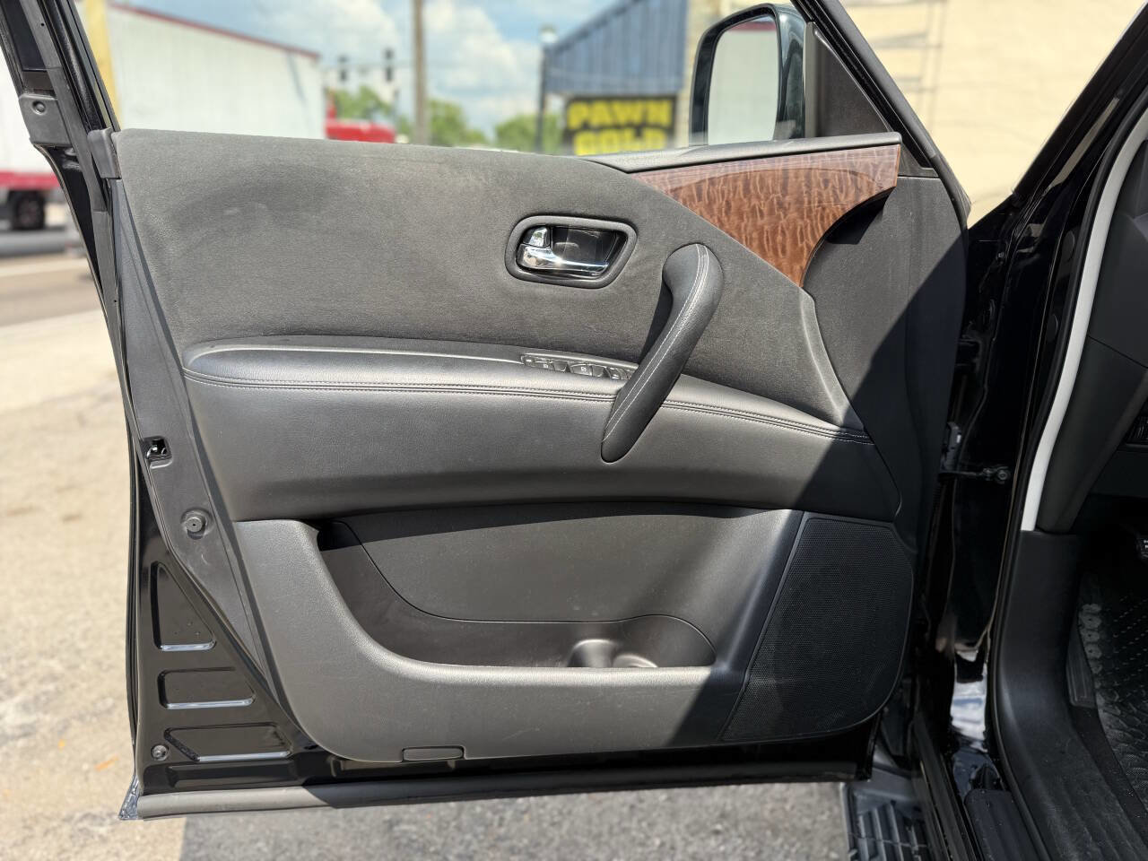Used 2019 Nissan Armada SV w/ Driver Package RWD image 11