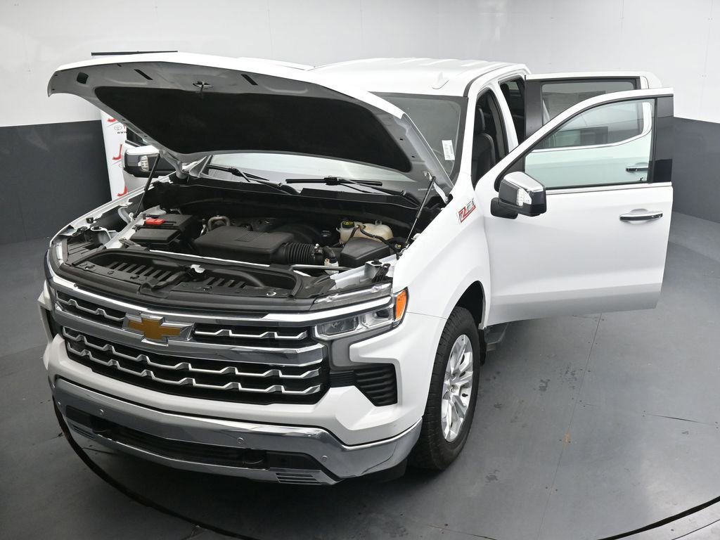 Used 2023 Chevrolet Silverado 1500 LTZ w/ LTZ Convenience Package II AWD/4WD image 42