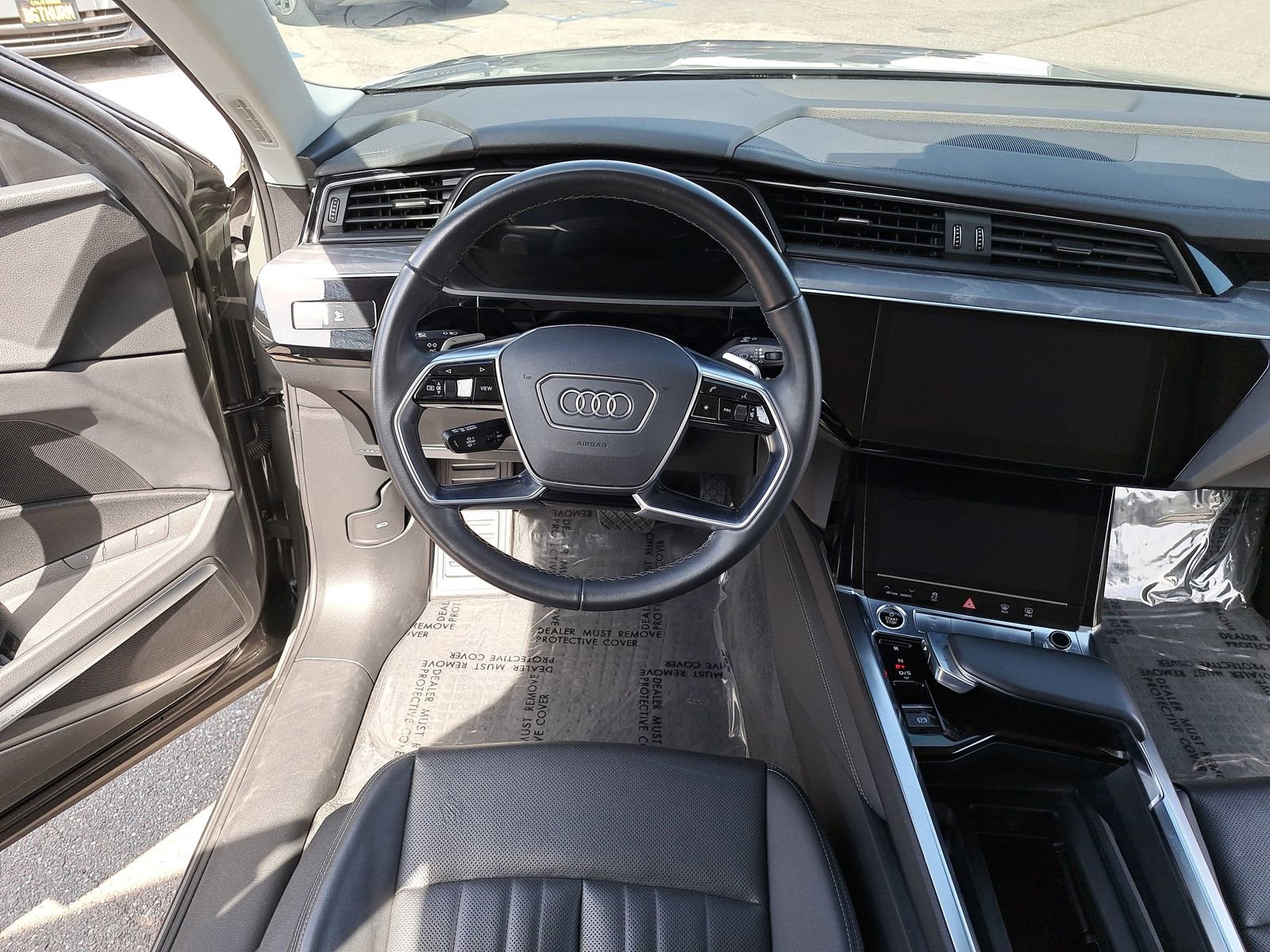 Certified 2024 Audi Q8 e-tron Premium Plus w/ Premium Plus Package image 16