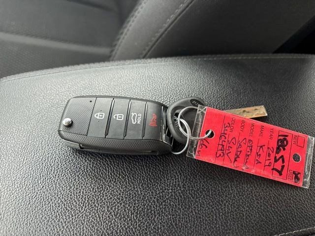 Used 2019 Kia Optima LX image 47