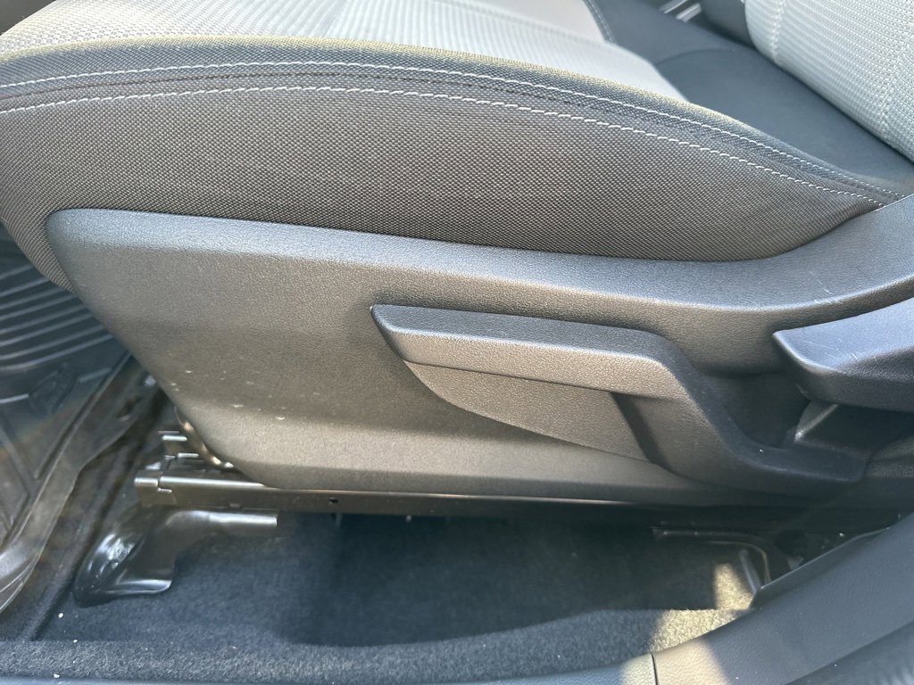 Used 2023 Subaru Forester Base image 12