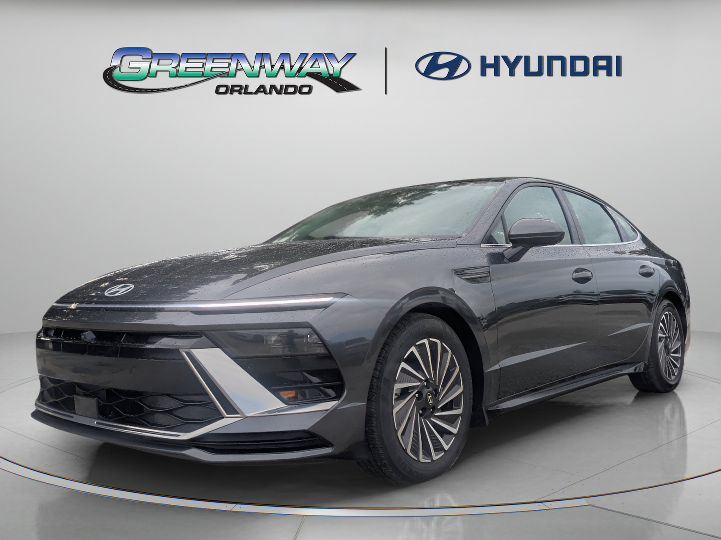 Used 2024 Hyundai Sonata Limited FWD image 4