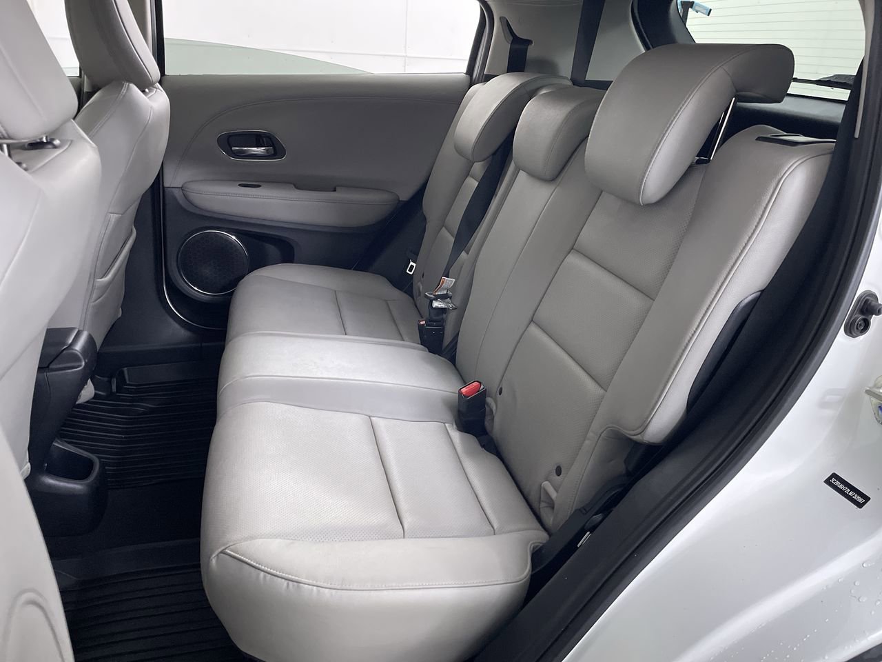Used 2020 Honda HR-V EX-L image 20