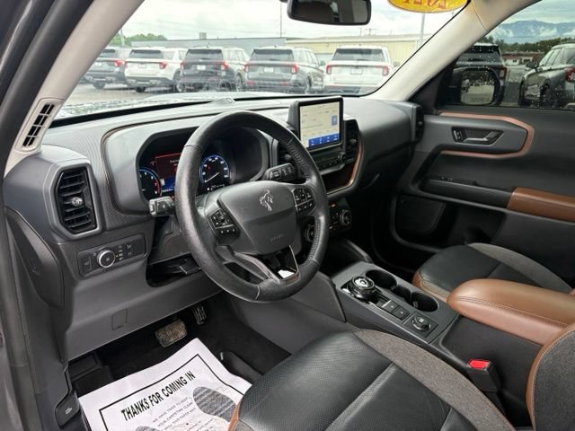 Used 2021 Ford Bronco Sport Outer Banks w/ Outer Banks Package (96D) AWD/4WD image 3