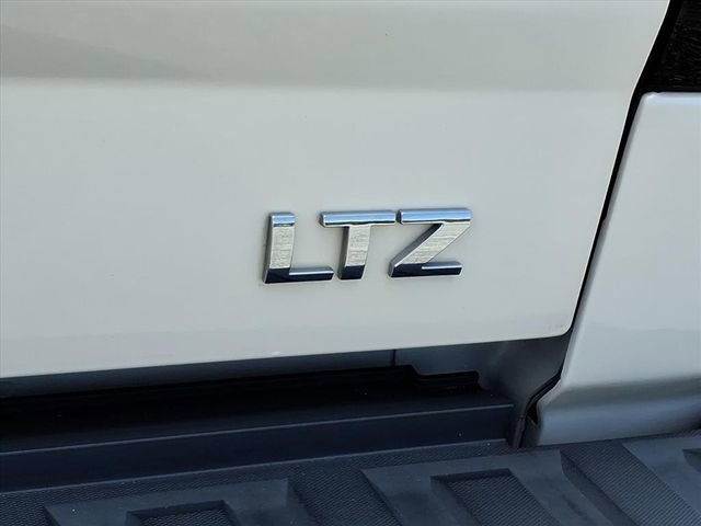 Used 2015 Chevrolet Silverado 1500 LTZ Z71 RWD image 15