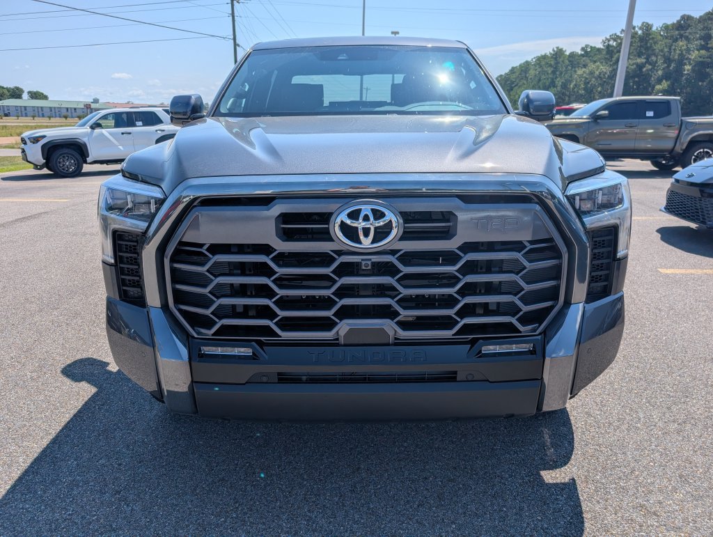 New 2026 Toyota Tundra Platinum w/ TRD Off-Road Package AWD/4WD image 8