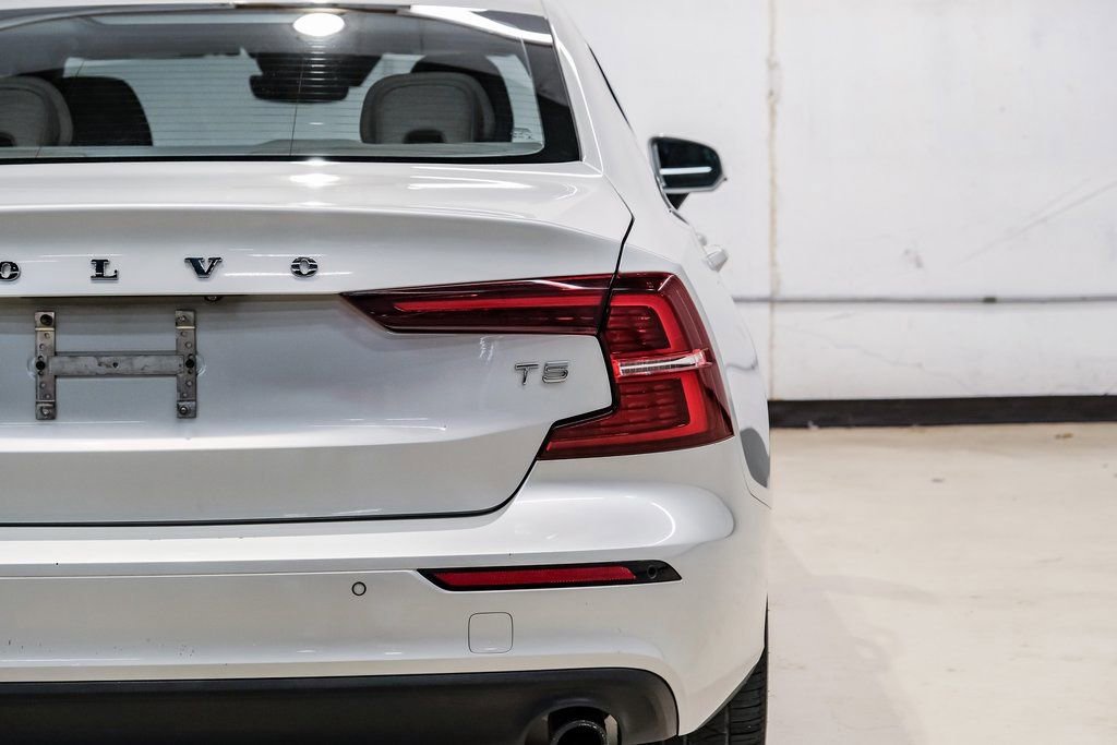 Used 2019 Volvo S60 T5 Momentum w/ Premium Package image 50