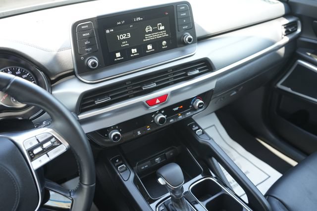 Used 2020 Kia Telluride S AWD/4WD image 25