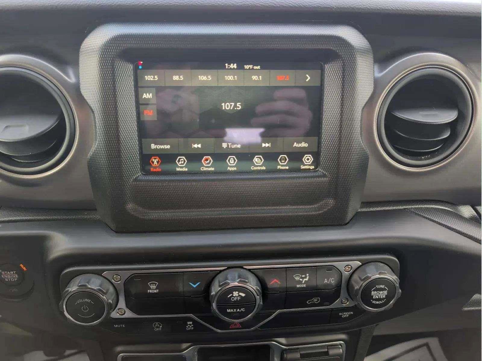 Used 2022 Jeep Wrangler Unlimited Sport image 13