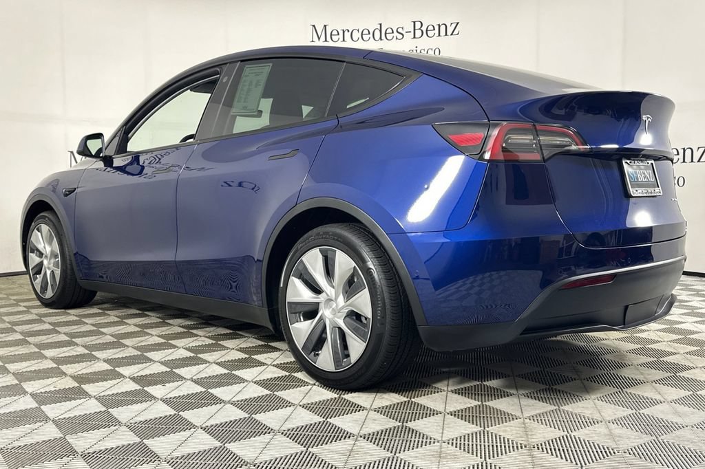 Used 2021 Tesla Model Y Long Range AWD/4WD image 6