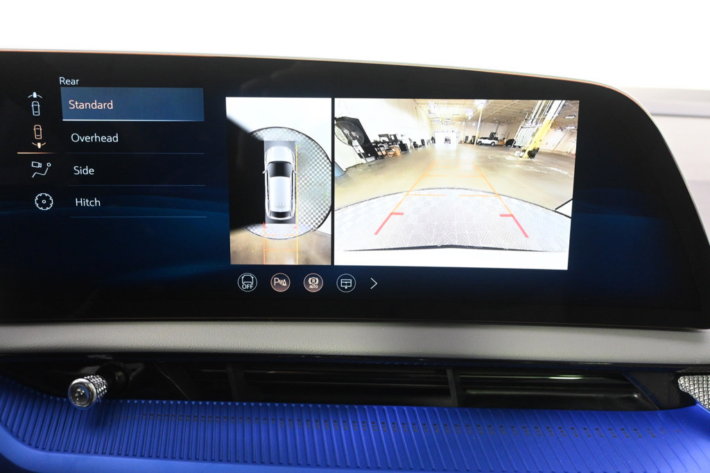 New 2027 Cadillac Optiq Premium Luxury w/ LPO, Floor Liner Package AWD/4WD image 29